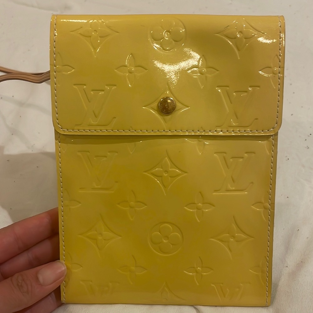 Yellow Louis Vuitton Vernis cross body bag